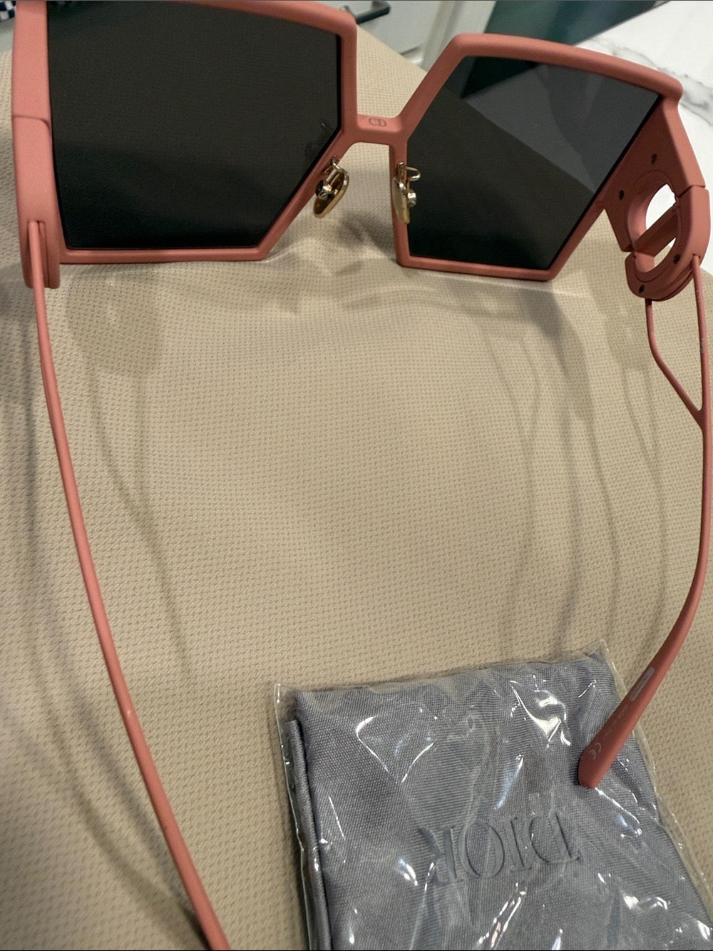 Dior Coral Pink Oversized Geometric Sunglasses - Picture 4 of 4